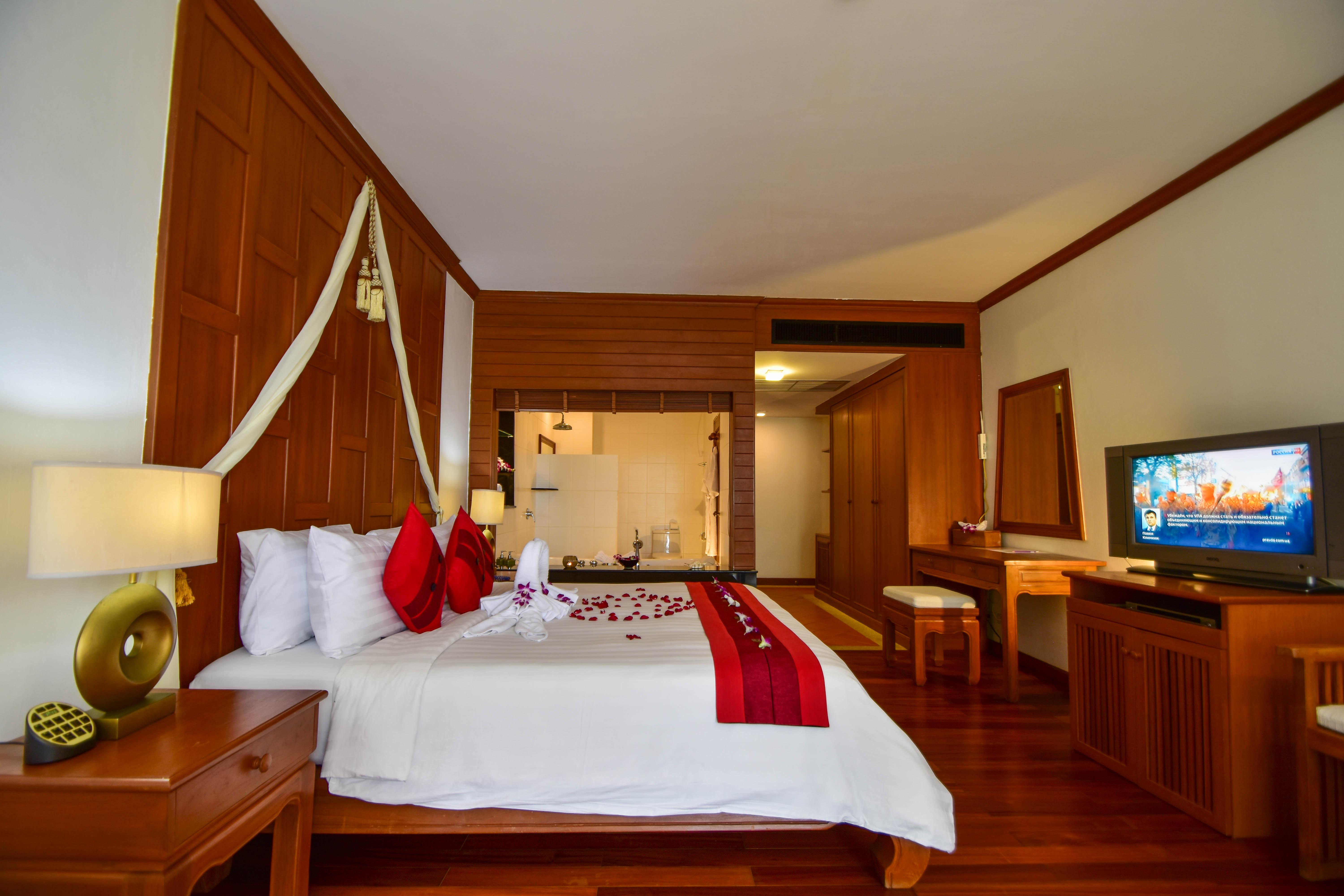 Layalina Hotel Камала Бийч Екстериор снимка